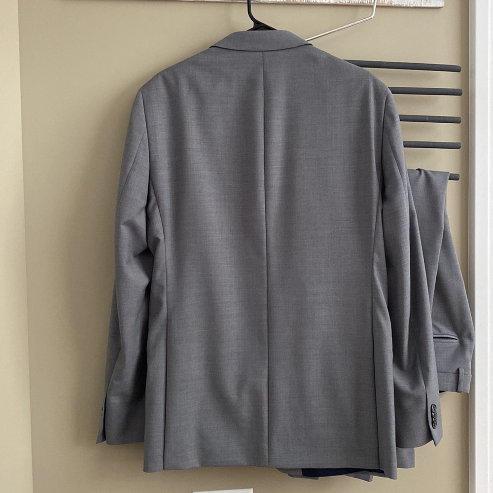Tommy Hilfiger Gray suit /matching pant - Picture 7 of 12
